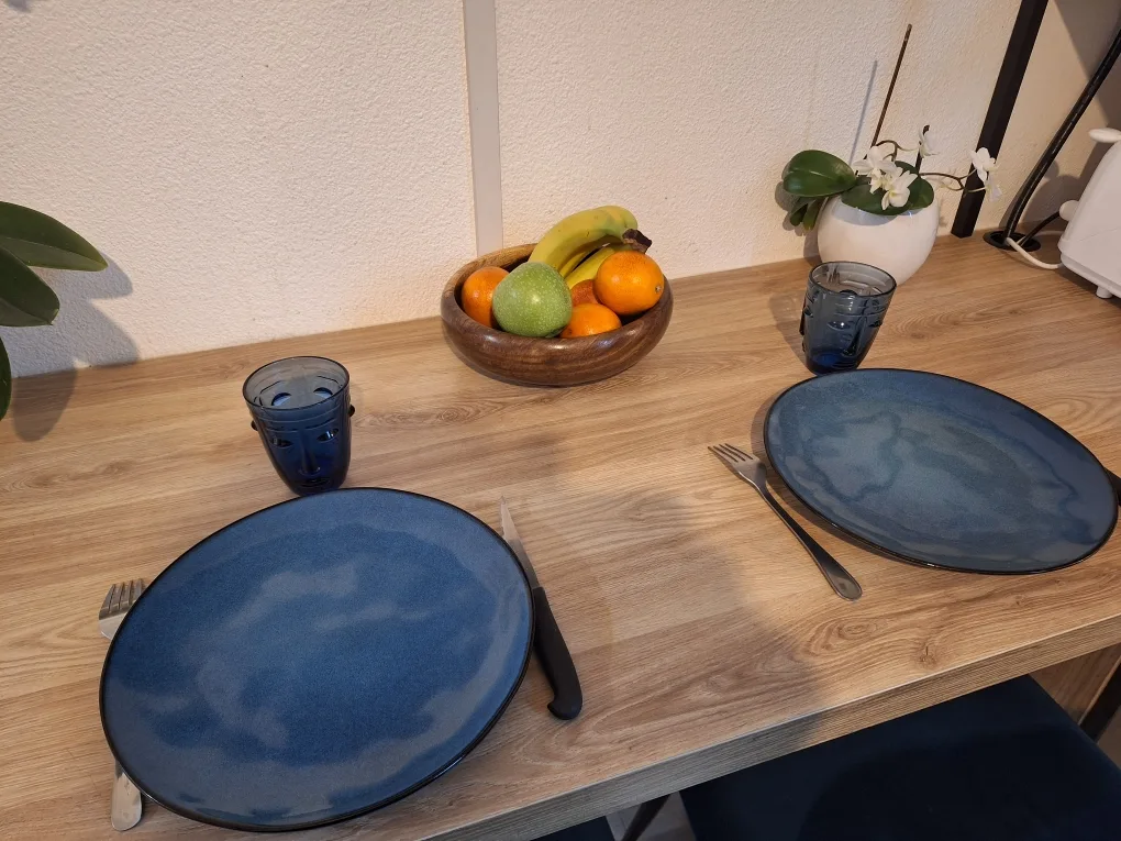Sunny Dream - Table 4 SéjourLyonnais Studio Green Cosy